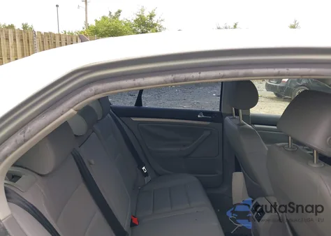 2006 Volkswagen Jetta 2.5 from USA, damaged, VIN 3VWSF71KX6M730663